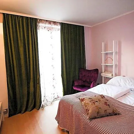 Kleine In Hotel 3*