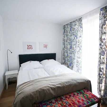 Otel Kleine In Münih